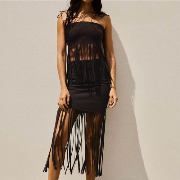 Zara Dresses & Skirts - Zara Ribbed Strapless Dress in Chocolate Brown